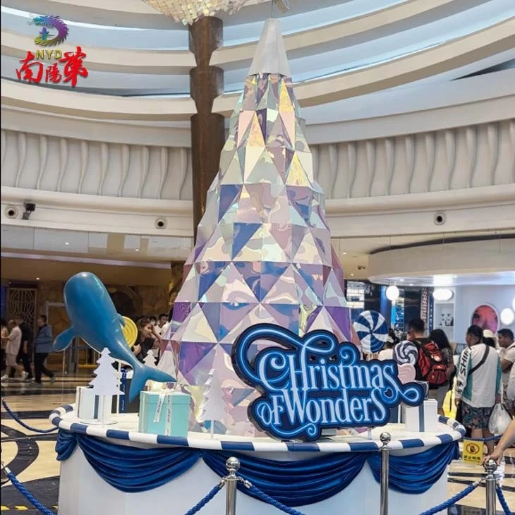 Customized  Shopping Center Christmas Lights and Displays